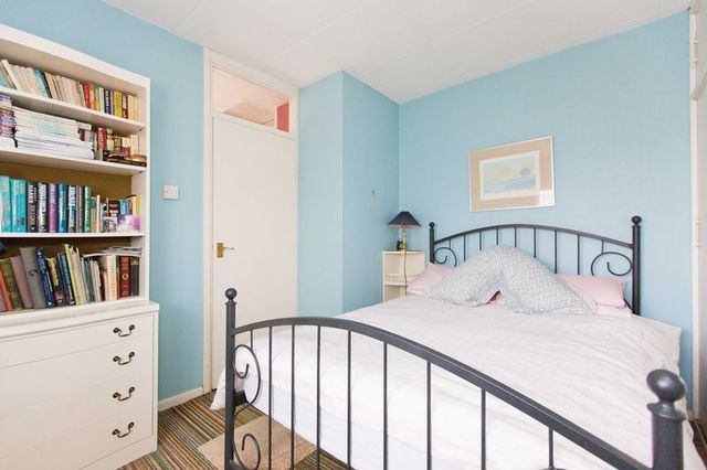  Image of 2 bedroom Detached house for sale in Flemming Crescent Leigh-on-Sea SS9 at Flemming Crescent  Leigh-On-Sea, SS9 4HT