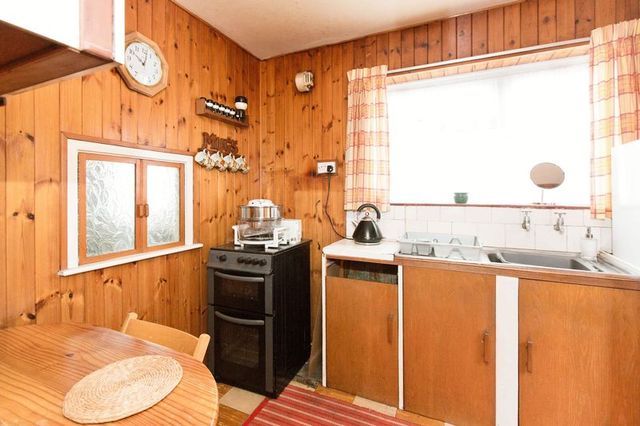  Image of 2 bedroom Detached house for sale in Flemming Crescent Leigh-on-Sea SS9 at Flemming Crescent  Leigh-On-Sea, SS9 4HT