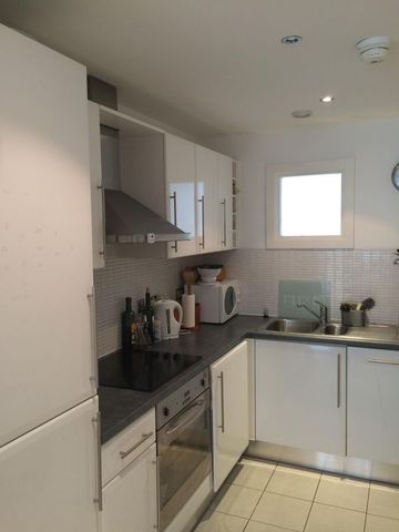 Image of 1 bedroom Flat to rent in Standish Street Liverpool L3 at The Focus Building 17 Standish Street Liverpool, L3 2BD