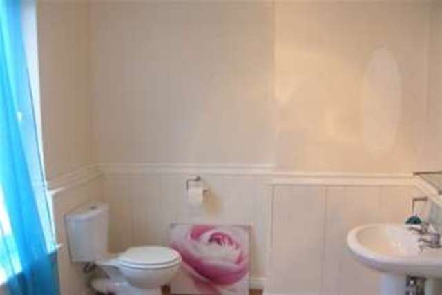  Image of 2 bedroom Terraced house to rent in Foster Street Denton Manchester M34 at Manchester, M34 6HF