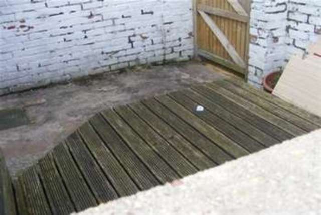  Image of 2 bedroom Terraced house to rent in Foster Street Denton Manchester M34 at Manchester, M34 6HF