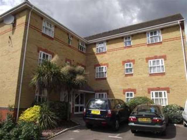  Image of 1 bedroom Flat to rent in Founder Close London E6 at Founder Close  Beckton, E6 6FS