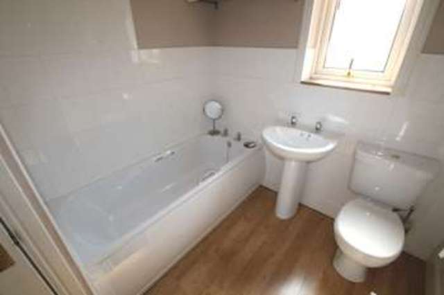  Image of 4 bedroom Detached house for sale in Fox Road Castle Donington Derby DE74 at Castle Donington Castle Donington Derbyshire, DE74 2UN