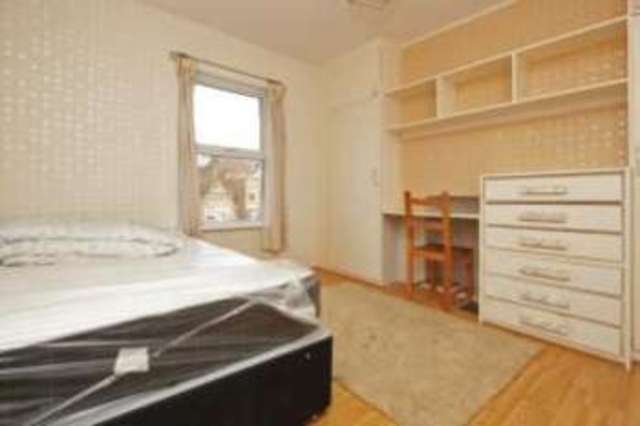  Image of 4 bedroom End of Terrace for sale in Fransfield Grove London SE26 at Upper Sydenham  Upper Sydenham, SE26 6BA