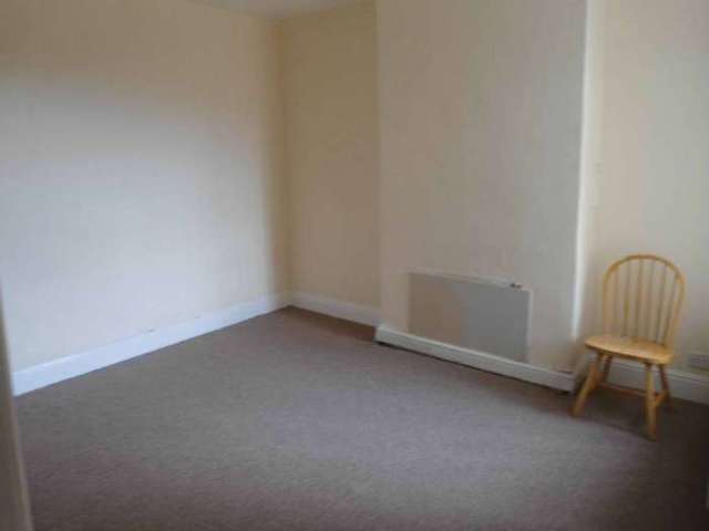  Image of 3 bedroom Terraced house to rent in Frederick Road Stechford Birmingham B33 at Frederick Road Stechford Birmingham, B33 8AD