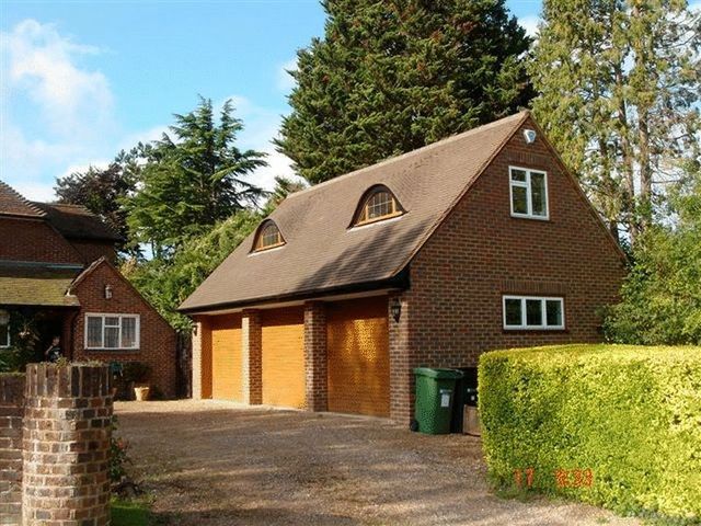  Image of 5 bedroom Detached house to rent in Fredley Park Mickleham Dorking RH5 at Fredley Park  MICKLEHAM, RH5 6DD
