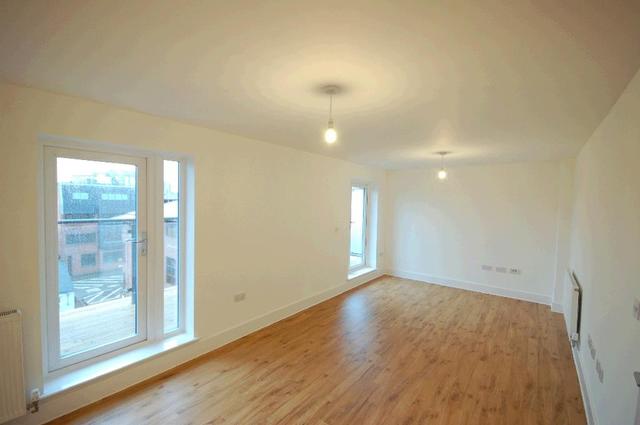  Image of 2 bedroom Property to rent in Tudor Road Reading RG1 at Friary Court Tudor Road Reading Reading, RG1 1NH
