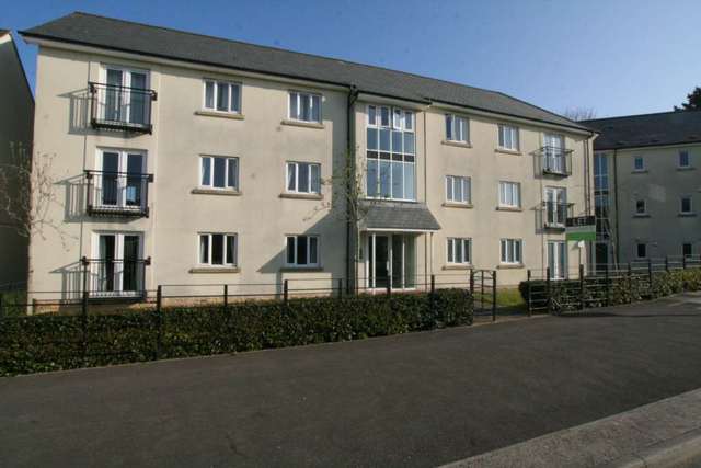  Image of 2 bedroom Apartment for sale in Frobisher Approach Plymouth PL5 at Frobisher Approach Manadon Park Plymouth, PL5 3UZ