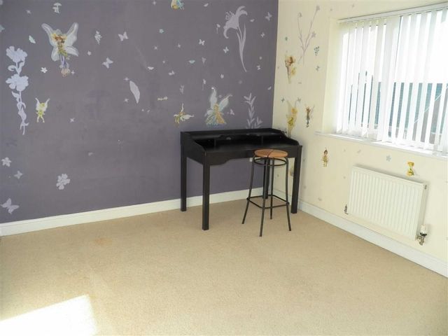  Image of 4 bedroom Property for sale in Fronhaul Felinfoel Llanelli SA14 at Fronhaul Swiss Valley Swiss Valley, SA14 8LF
