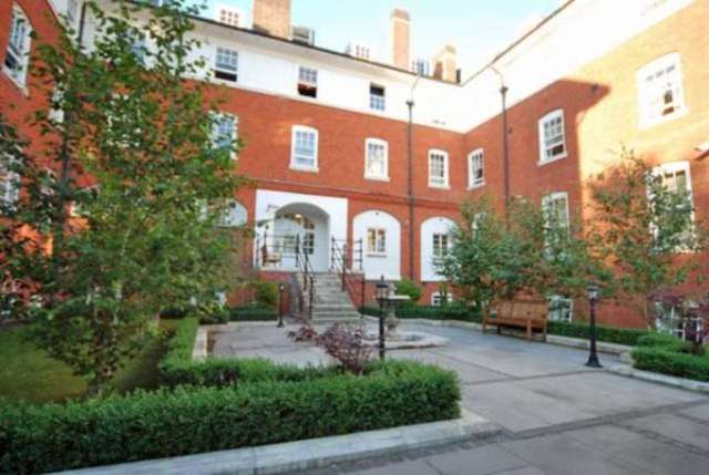  Image of Studio flat to rent in Fulham Palace Road London W6 at Fulham Palace Road Hammersmith London, W6 9HH