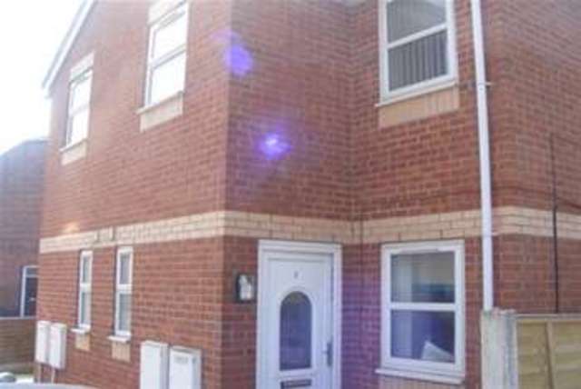  Image of 2 bedroom Semi-Detached house to rent in Furnace Street Hyde SK14 at Hyde, SK14 4NU