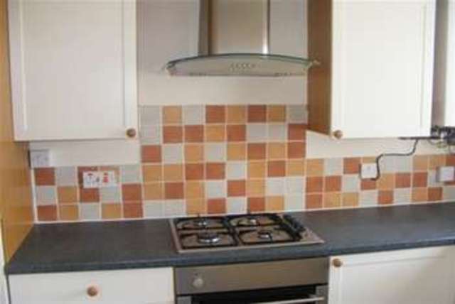  Image of 2 bedroom Semi-Detached house to rent in Furnace Street Hyde SK14 at Hyde, SK14 4NU