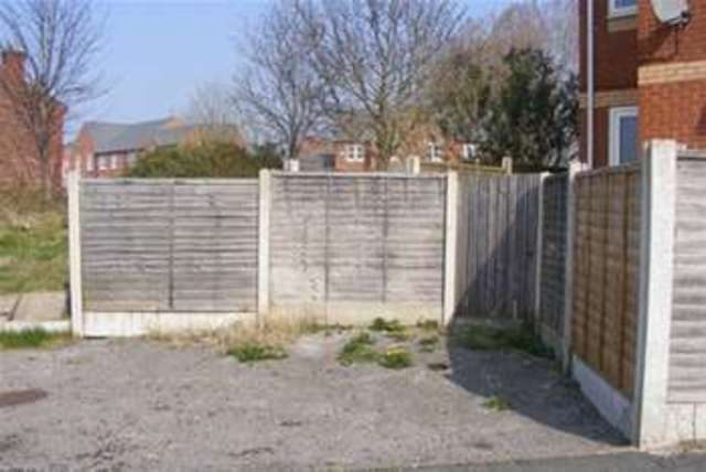  Image of 2 bedroom Semi-Detached house to rent in Furnace Street Hyde SK14 at Hyde, SK14 4NU