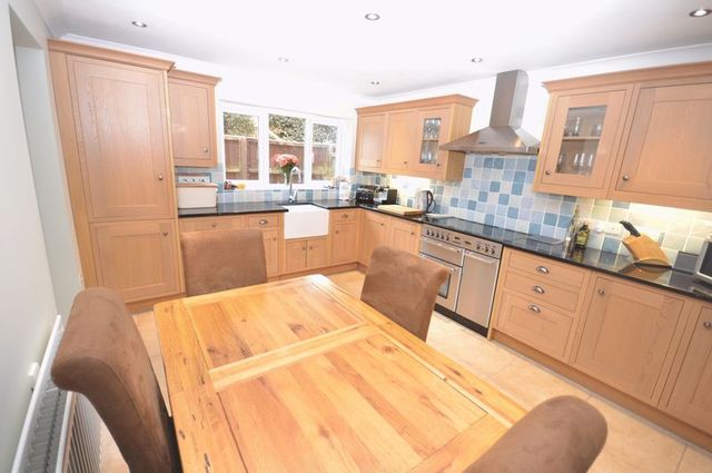  Image of 4 bedroom Detached house for sale in Furze Vale Road Headley Down Bordon GU35 at Furze Vale Road Headley Down Headley Down, GU35 8EP