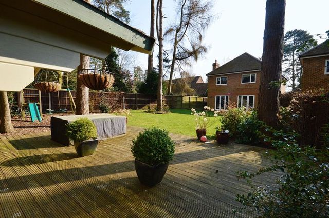  Image of 4 bedroom Detached house for sale in Furze Vale Road Headley Down Bordon GU35 at Furze Vale Road Headley Down Headley Down, GU35 8EP