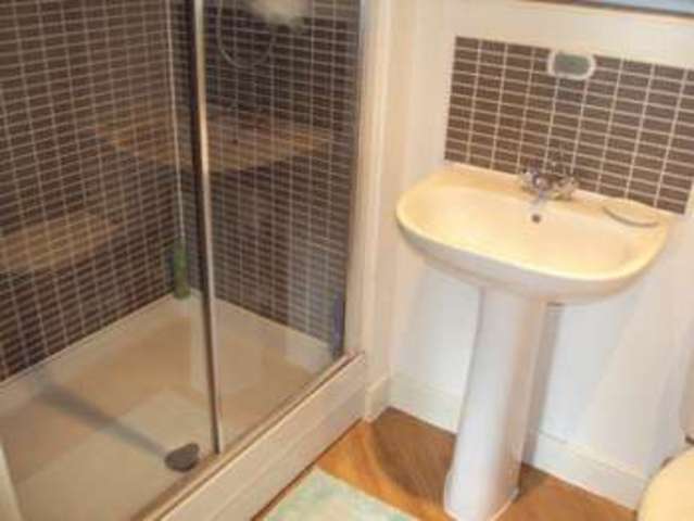  Image of 2 bedroom Apartment for sale in Perth Road Ilford IG2 at Perth Road  Ilford, IG2 6FG