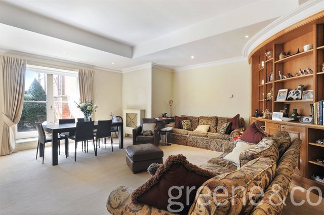  Image of 3 bedroom Detached house to rent in Mount Vernon London NW3 at Mount Vernon Hampstead Hampstead, NW3 6QS