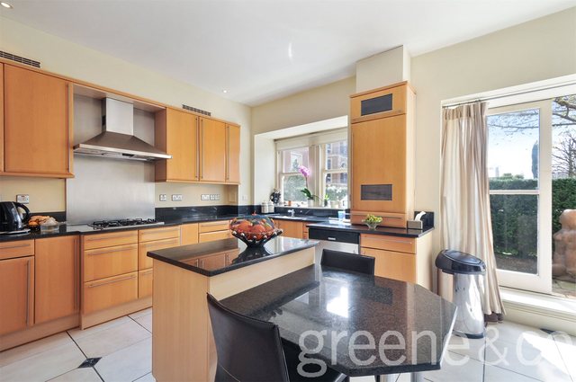  Image of 3 bedroom Detached house to rent in Mount Vernon London NW3 at Mount Vernon Hampstead Hampstead, NW3 6QS