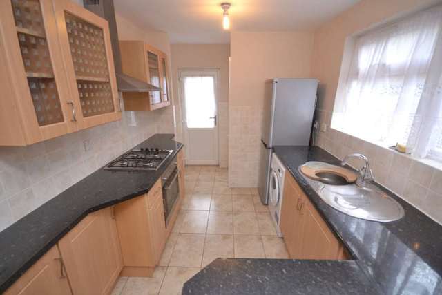  Image of 1 bedroom House Share to rent in George Street Caversham Reading RG4 at George Street Caversham Reading, RG4 8DG