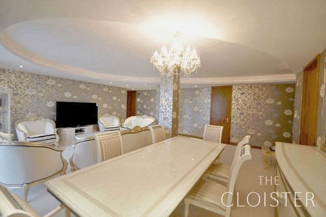  Image of 3 bedroom Flat for sale in George Street London W1H at George Street  London, W1H 7HN