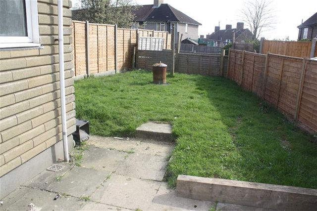  Image of 3 bedroom Property for sale in Geraint Road Downham Bromley BR1 at Geraint Road Downham Downham, BR1 5DU