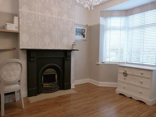  Image of 3 bedroom Semi-Detached house to rent in Glebe Avenue Grappenhall Warrington WA4 at Glebe Avenue Grappenhall Warrington, WA4 2SQ