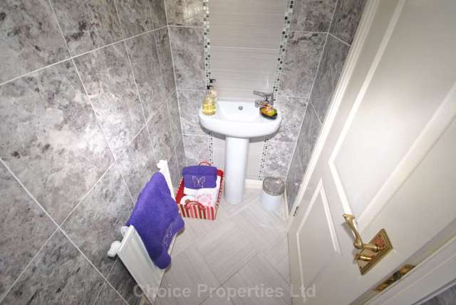  Image of 3 bedroom Detached house for sale in Glen Orchy Place Kilmarnock KA2 at Glen Orchy Place  Kilmarnock, KA2 0LU