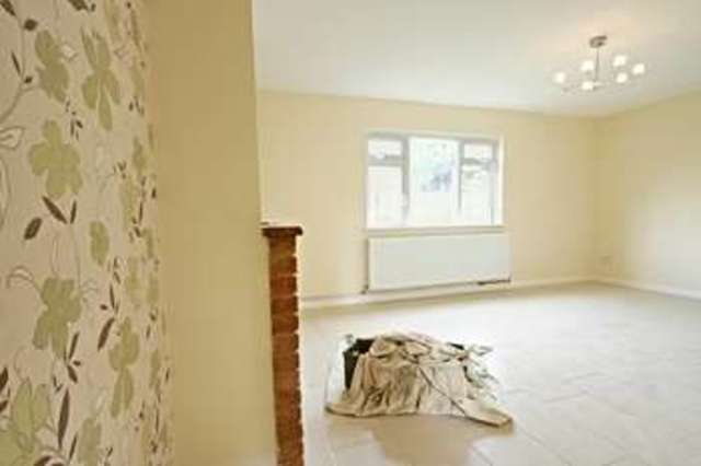  Image of 3 bedroom Detached house to rent in Goffs Oak Avenue Goffs Oak Waltham Cross EN7 at Goffs Oak Avenue Goffs Oak Waltham Cross, EN7 5NJ