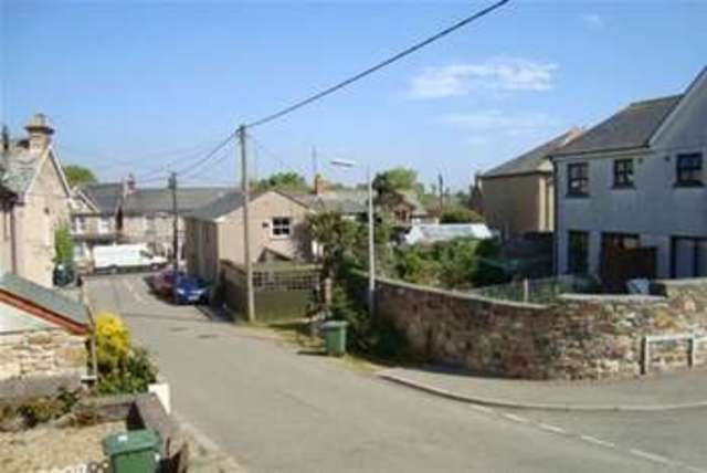  Image of 2 bedroom Terraced house to rent in Primrose Hill Goldsithney Penzance TR20 at Penzance, TR20 9JR