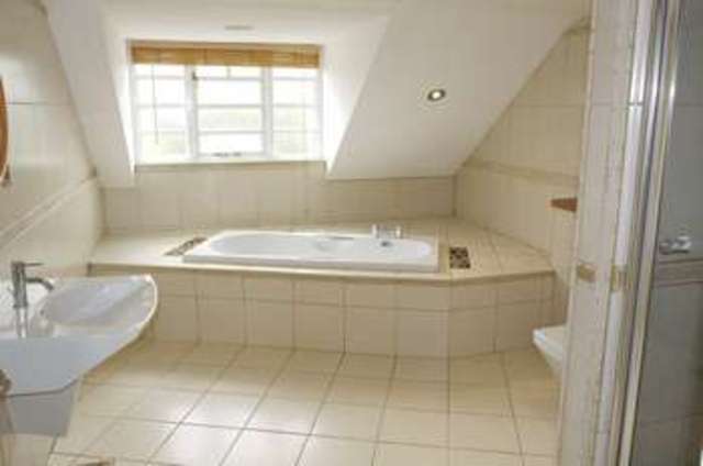  Image of 4 bedroom Detached house for sale in Goole Road Hook Goole DN14 at Hook East Yorkshire, DN14 5NG