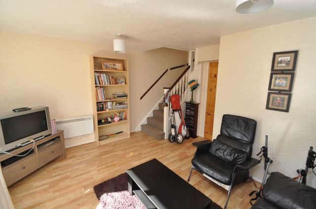  Image of 1 bedroom Terraced house to rent in Gordon Road Camberley GU15 at Gordon Road  Camberley, GU15 2JJ