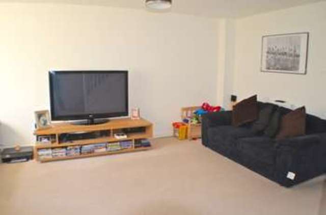  Image of 3 bedroom Terraced house for sale in Gournay Road Hailsham BN27 at Gournay Road  Hailsham, BN27 3GE