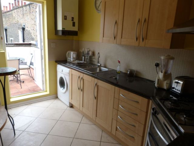  Image of 3 bedroom Flat to rent in Gray