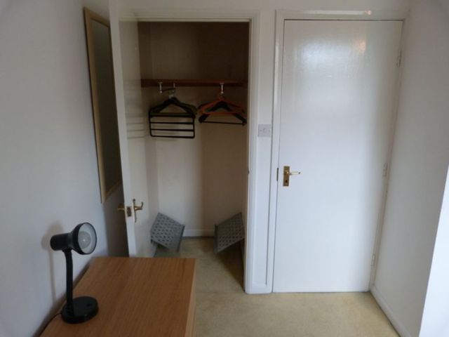  Image of 3 bedroom Flat to rent in Gray