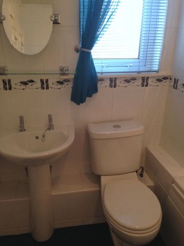  Image of 1 bedroom Flat for sale in Greenloanings Kirkcaldy KY2 at Greenloanings  Kirkcaldy, KY2 6NJ