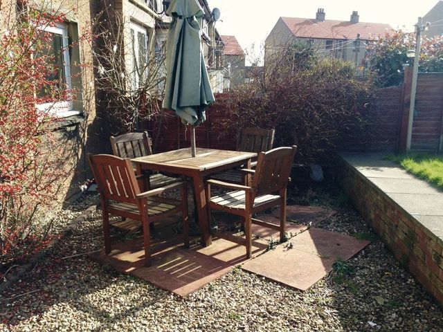  Image of 1 bedroom Flat for sale in Greenloanings Kirkcaldy KY2 at Greenloanings  Kirkcaldy, KY2 6NJ