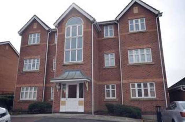  Image of 2 bedroom Flat to rent in Greenock Mews Widnes WA8 at Greenock Mews Widnes Cheshire, WA8 9DW