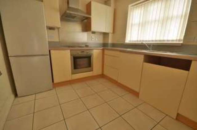  Image of 2 bedroom Flat to rent in Greenock Mews Widnes WA8 at Greenock Mews Widnes Cheshire, WA8 9DW