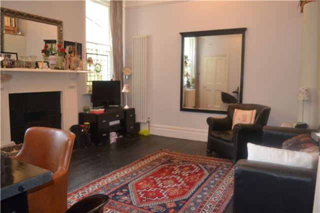  Image of 1 bedroom Flat for sale in Grosvenor Crescent St. Leonards-on-Sea TN38 at East Sussex, TN38 0BX