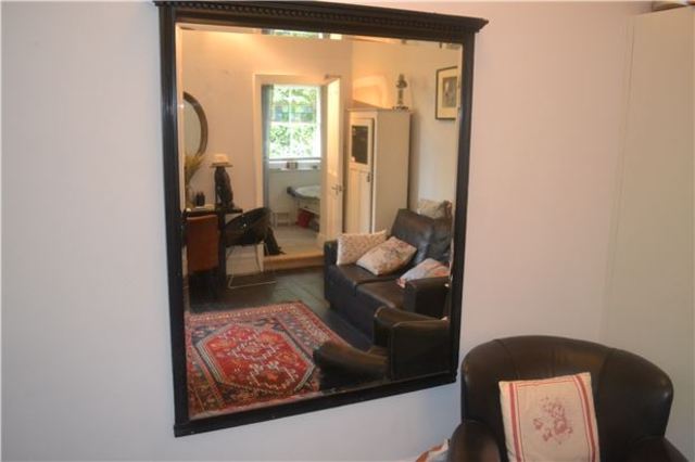  Image of 1 bedroom Flat for sale in Grosvenor Crescent St. Leonards-on-Sea TN38 at East Sussex, TN38 0BX