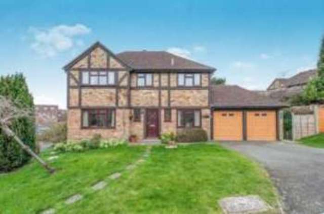  Image of 4 bedroom Detached house for sale in Tansy Close Guildford GU4 at Guildford Surrey West Clandon, GU4 7XN