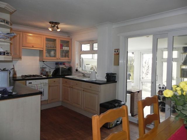  Image of 3 bedroom Terraced house for sale in Guilfords Harlow CM17 at Guilfords  Old Harlow, CM17 0HX