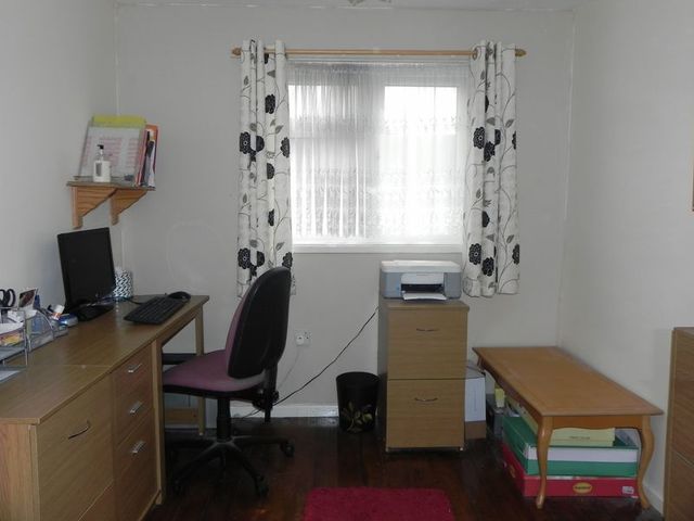  Image of 3 bedroom Terraced house for sale in Guilfords Harlow CM17 at Guilfords  Old Harlow, CM17 0HX