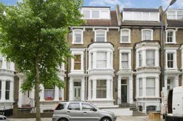  Image of 2 bedroom Property to rent in Hammersmith Grove London W6 at Hammersmith Grove  London, W6 0NJ