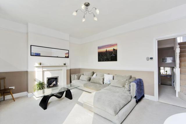  Image of 2 bedroom Flat for sale in Harbut Road London SW11 at Harbut Road  London, SW11 2RD