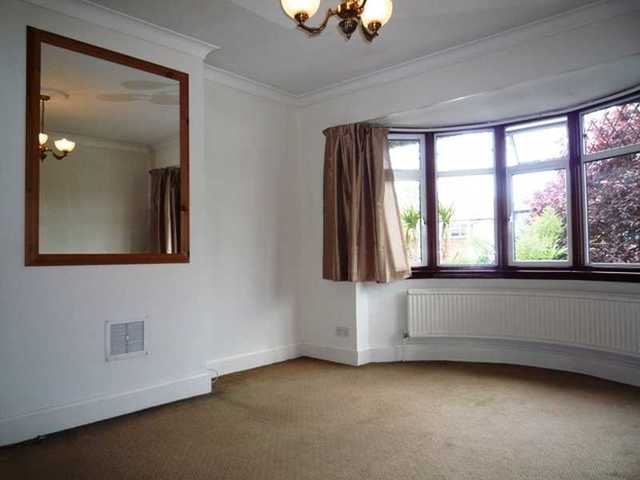  Image of 1 bedroom Flat to rent in Whitefriars Drive Harrow HA3 at Whitefriars Drive  Harrow, HA3 5HN