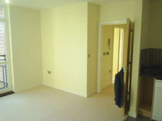  Image of 2 bedroom Flat to rent in Harry Zeital Way London E5 at London, E5 9RE