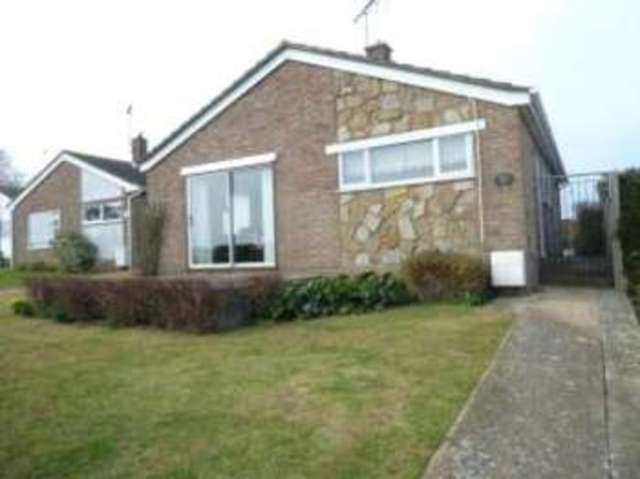  Image of 3 bedroom Bungalow for sale in Arderne Close Dovercourt Harwich CO12 at Harwich Essex Dovercourt, CO12 4UJ