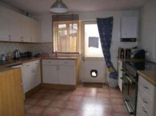  Image of 3 bedroom Detached house for sale in Lower Hanger Haslemere GU27 at Haslemere Surrey Hammer, GU27 1LU