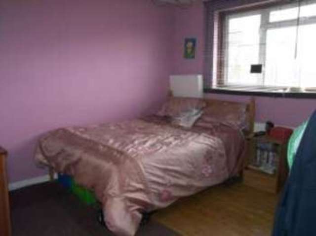  Image of 3 bedroom Detached house for sale in Lower Hanger Haslemere GU27 at Haslemere Surrey Hammer, GU27 1LU